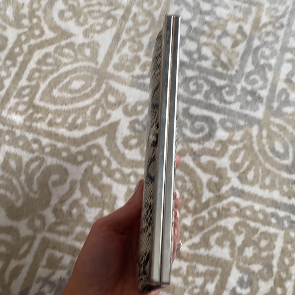 Bebe Wallet - image 4